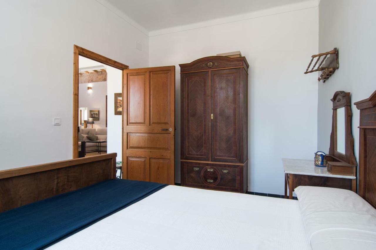 Villa Valls Монтуири Экстерьер фото