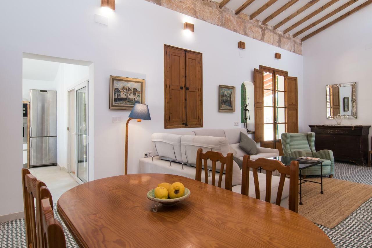 Villa Valls Монтуири Экстерьер фото