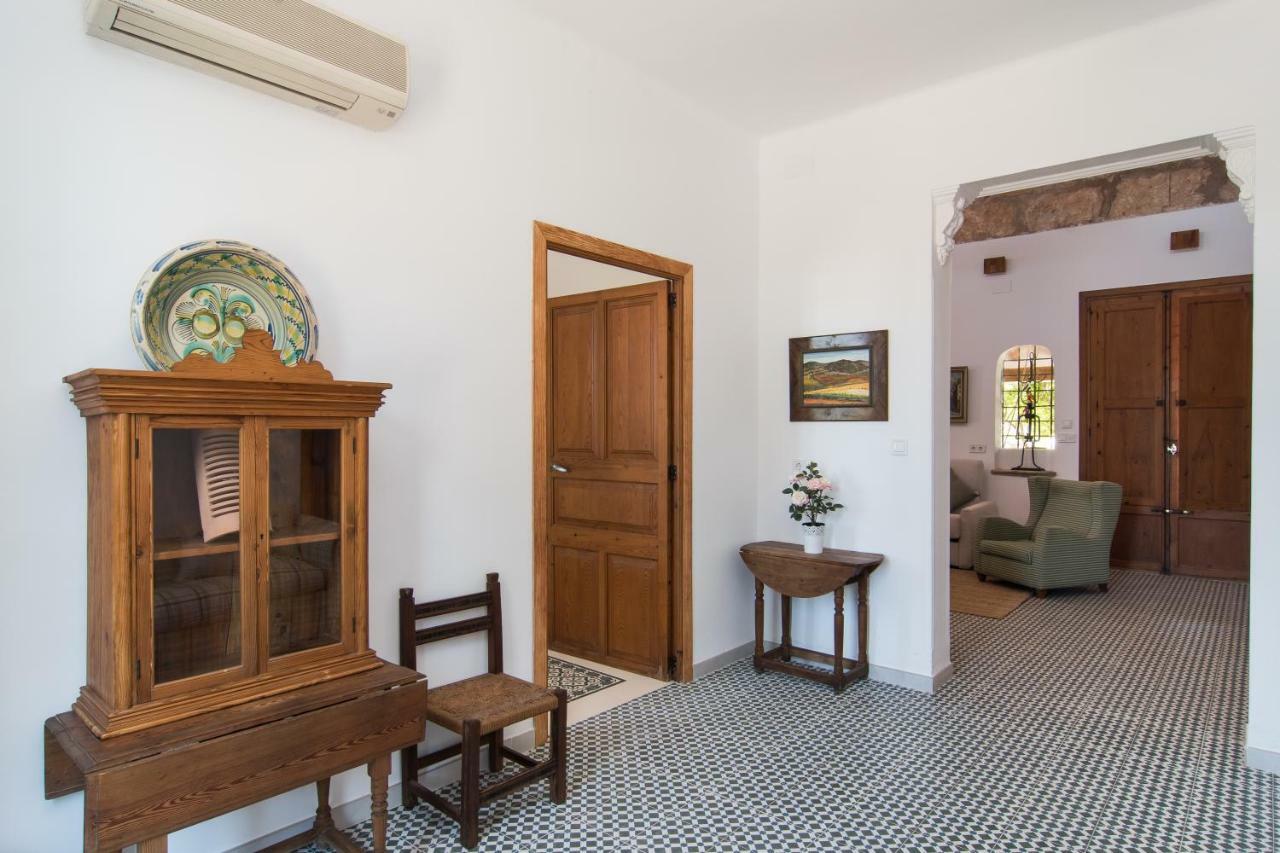 Villa Valls Монтуири Экстерьер фото