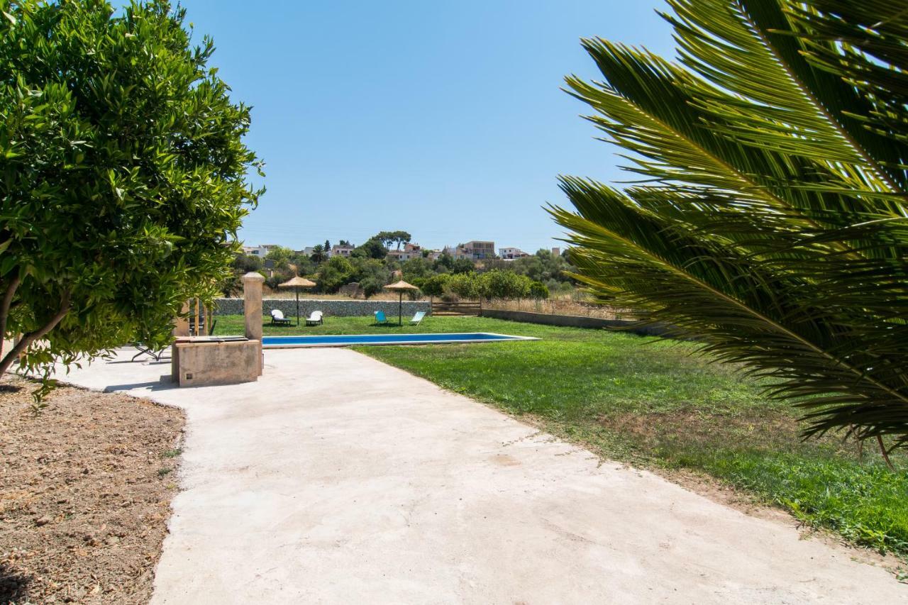 Villa Valls Монтуири Экстерьер фото