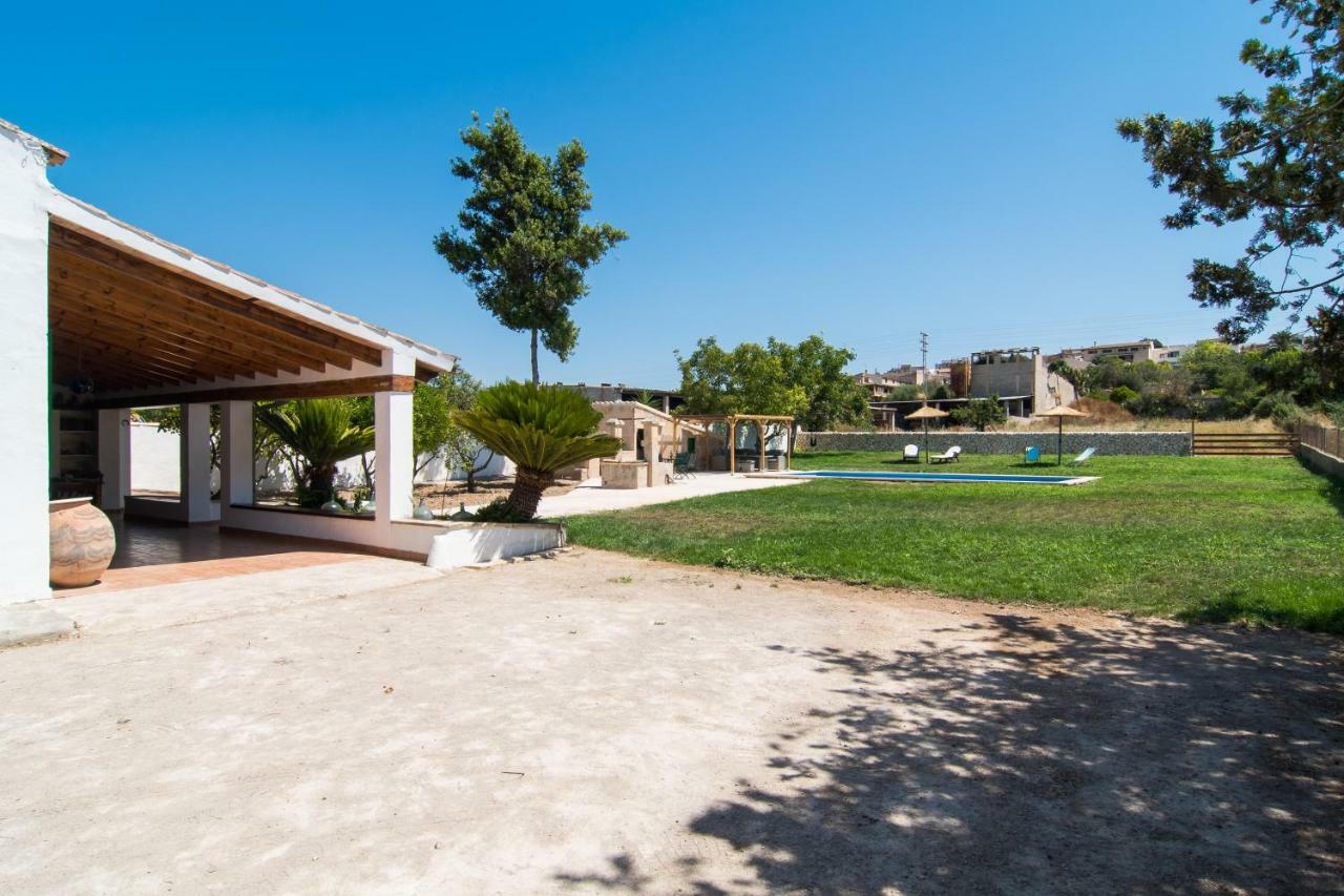 Villa Valls Монтуири Экстерьер фото